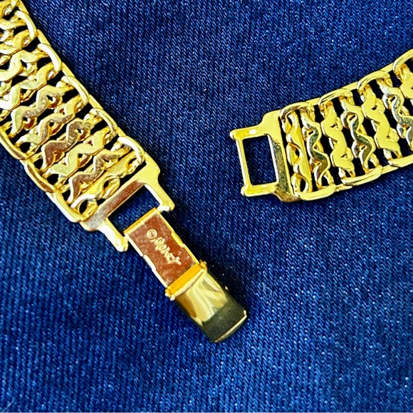 Monet Goldtone Choker and Bracelet Set - Picture 2 of 7